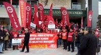 DİSK/Nakliyat-İş Sendikasından; Güncelleme: Nakliyat İş Sendikası’na üye oldukları içen işten atılan bunun üzerine Çankaya Belediyesini işgal eden işçilerin Mücadelesi kazanımla sonuçlandı. Çankaya Belediyesinin işten atılan işçilerin yeniden işe geri döneceği [&hellip;]