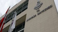 Halkın Kurtuluş Partisi, Ankara’da hazine yardımı düzenbazlığını mahkemeye taşıyor.  BASINA ve KAMUOYUNA Ülkenin hukuk düzeninde,burjuva partileri kayrılmakta,zaten eşitsiz olan seçim yarışı,3 partiye aktarılan hazine yardımı yani halkın parasının 3 partiye [&hellip;]