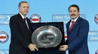 Gerici-Emekçi Halk Düşmanı AKP’gillerin ve Yandaş Sarı Sendika Memur-Sen’in Toplu Sözleşme adını verdikleri Ortaoyununda Kamu Emekçileri birkez daha Sefalet Ücretine mahkûm edilecek Kamu Emekçilerini korkutarak, baskı altında tutarak, işiyle ekmeğiyle [&hellip;]
