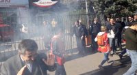 Hileli iflasa, haklarının gasp edilmesine ve sarı sendikacılığa karşı Nakliyat-İş önderliğinde mücadelelerini Media Markt mağzalarına taşıyan Real Market işçileri bugün polisin biber gazlı saldırısına maruz kaldı. Konuyla ilgili Nakliyat-İş Sendikası [&hellip;]