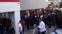 Mahir Çayan ve arkadaşlarını anmak isteyen yoldaşlarımıza gözaltı! Kızıldere anması için Kadıköy Boğa’da toplanan yoldaşlarımız, Kurtuluş Partisi Gençliği ve parti amblemimizin bulunduğu bayraklar, Mustafa Kemal’in “Bağımsızlık benim karakterimdir.” sözünün yer [&hellip;]