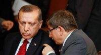 Bilindiği gibi, eski başbakan Ahmet Davutoğlu “Terörle mücadele defterleri açılırsa birçok insan, insan yüzüne çıkamaz”, “Gelin hafızanızı bir yoklayın. İleride Türkiye Cumhuriyeti tarihi yazıldığı zaman, eminim en kritik dönemlerden, birkaç aydan […]