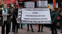 İstanbul Sözleşmesi’nden kadın düşmanı AKP’giller’in Reisi’nin imzasıyla tek taraflı çekilme kararı yok hükmündedir! Tam kanunsuzluk halidir! AKP’giller’in emir erine dönüşen Danıştayın bu kararı kabul edilemez! Kurtuluş Partili Kadınlar olarak haykırıyoruz: […]