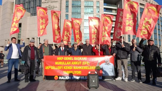 ABD-AB Emperyalistleri ve onların emir erleri AKP’giller’e karşı yürüttüğü etkili mücadeleden dolayı bugüne kadar AKP’giller Yargısının 15 yıla yakın hapis cezasının yanı sıra defalarca kez siyasetten men edilme cezası verdiği, [&hellip;]