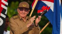 Bu emperyalist alçak devlet, Domuzlar Körfezi Çıkartmasında Fidel ve Che önderliğinde Küba Halkından yediği tokadın acısını hâlâ unutamıyor. Bu insanlık düşmanı soykırımcı emperyalist haydut, Küba’nın 66 yıldır emperyalist ablukaya direnip [&hellip;]