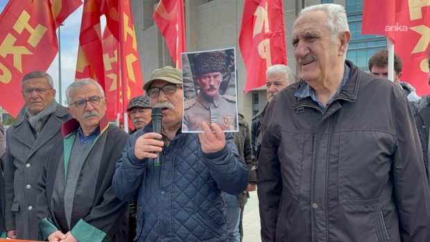 Devrimci kavgaya ilk adımını attığı 1967 yılından bugüne kadar yılmadan, bıkmadan, bir an olsun kararsızlığa düşmeden ABD-AB Emperyalist Haydutlarına ve onların Türkiye’deki yerli işbirlikçilerine karşı mücadele eden Nurullah Efe, bugün [&hellip;]