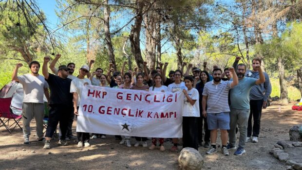 HKP Gençliği olarak 10. Gençlik Kampı’nı 21-23 Ağustos tarihleri arasında gerçekleştirdik. Ülkemizde gençliğin sorunlarının her geçen gün daha da arttığı; biz gençlerin Laik ve Bilimsel Eğitime ulaşamadığı, işsizlik ve pahalılık cehenneminde [&hellip;]