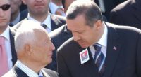 12 Eylül Faşist Darbesi; İnsan Soyunun en büyük düşmanı ABD Emperyalistlerinin senaryosunu yazdığı, aynı zamanda yönettiği, oynatacağı kuklalarını belirlediği; kendilerine ruhlarını, halklarını satan “Bizim Oğlanlar”ını kullandığı halk düşmanı bir darbedir. [&hellip;]